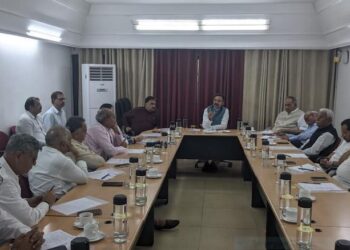 A special center will be set up to provide technical assistance and research material to the committees: Harvinder Kalyan