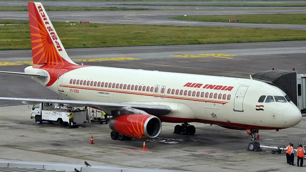 Air travel becomes expensive! Air India will reduce 800 flights every week, know in the video Indigo can also make big cuts