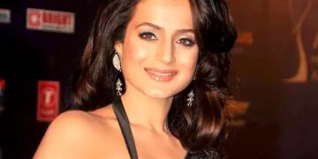 Ameesha Patel stuck in Dubai amid missile attacks, difficult to return to Mumbai, actress shares latest update