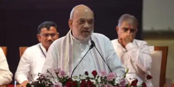 अमित शाह ने बंगाल में दशकों के शासन की आलोचना की, कहा- रोजमर्रा की जिंदगी में कमीशन का राज