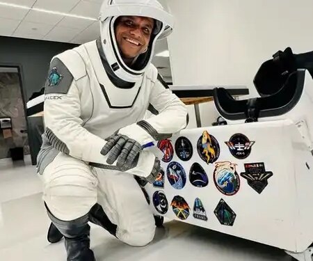 Astronauts identified as 'Mission Patch', Shubhanshu Shukla made an emotional post