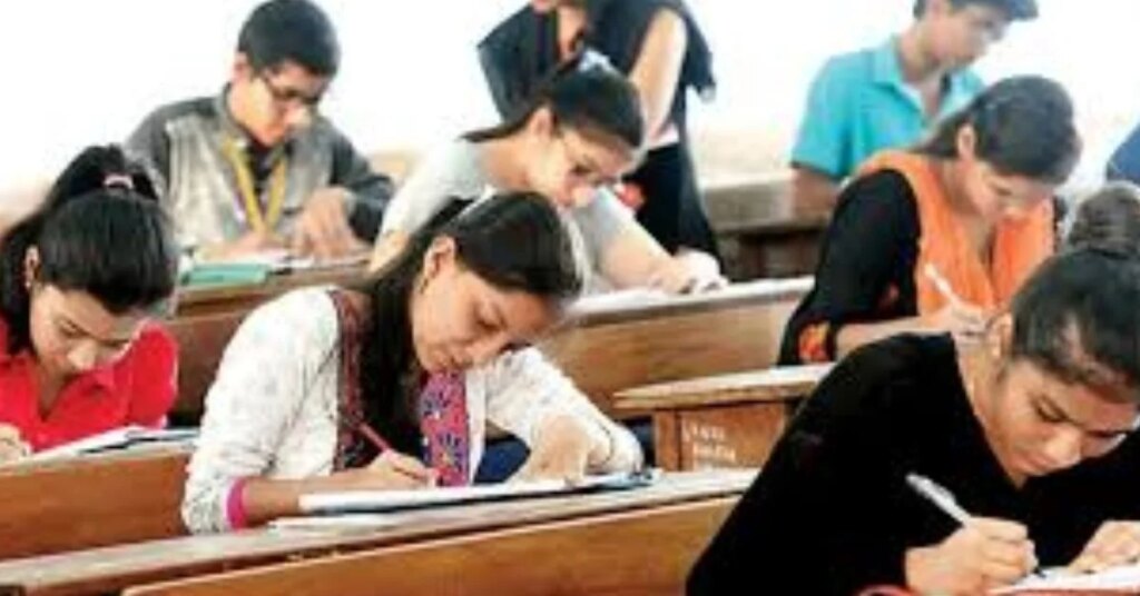 B.Ed, M.Ed and BP.Ed joint entrance examination will be held tomorrow in Jharkhand, more than 45 thousand candidates will appear for the exam.