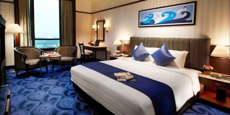 Be careful before staying in a hotel! These things are the dirtiest, not the toilet seat