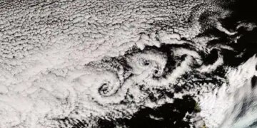 Beautiful view of wavy clouds, what are 'Wave Clouds', know how they are formed?