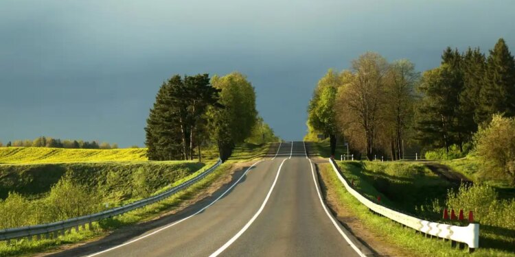 Better road facilities in Ghaziabad: Four more roads will be made ideal in Phase-4 of CM's Green Road Scheme