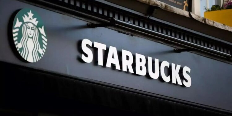 Big news: Starbucks announces layoff of 300 employees, restructuring process accelerated in the company