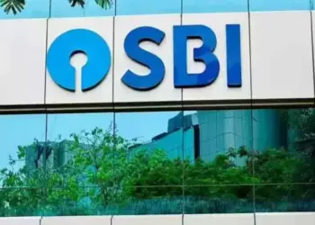 Big update from SBI, issued advisory on possible strike, warned customers regarding banking services