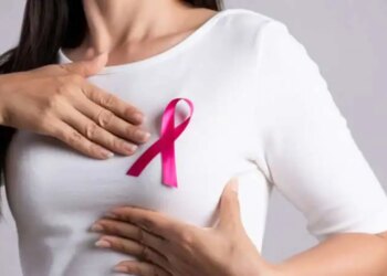 Breast cancer is increasing rapidly in young women, know the reason behind it and the early signs which should not be ignored.