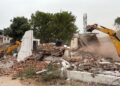 Bulldozer runs on encroachment: Rajasthan Housing Board frees 42 Bigha 10 Biswa valuable land