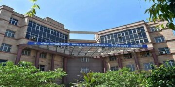 CBSE Refund: Big relief to 12th class students: No need to apply again for scanned copy of answer sheets, refund will be returned to the same account.