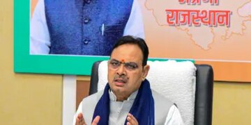 CM Bhajanlal Sharma visited 'Rajasthan Sampark Helpline', listened to public complaints