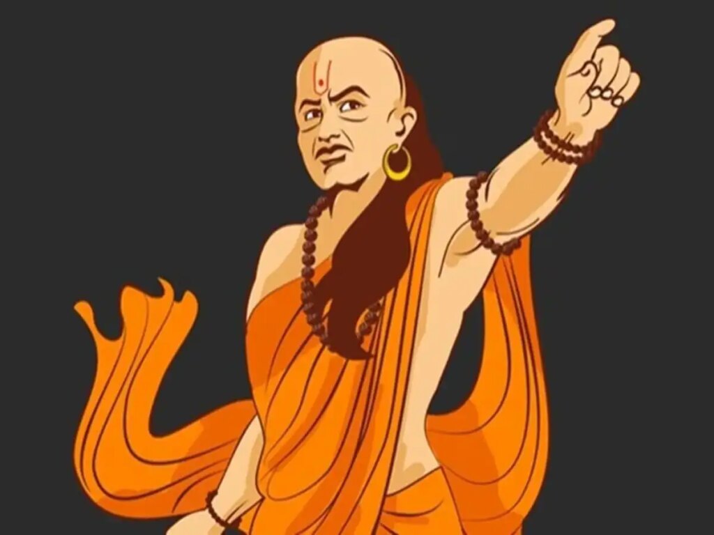 Chanakya Niti: If you want success in life and take right decisions then adopt these words of Acharya Chanakya.
