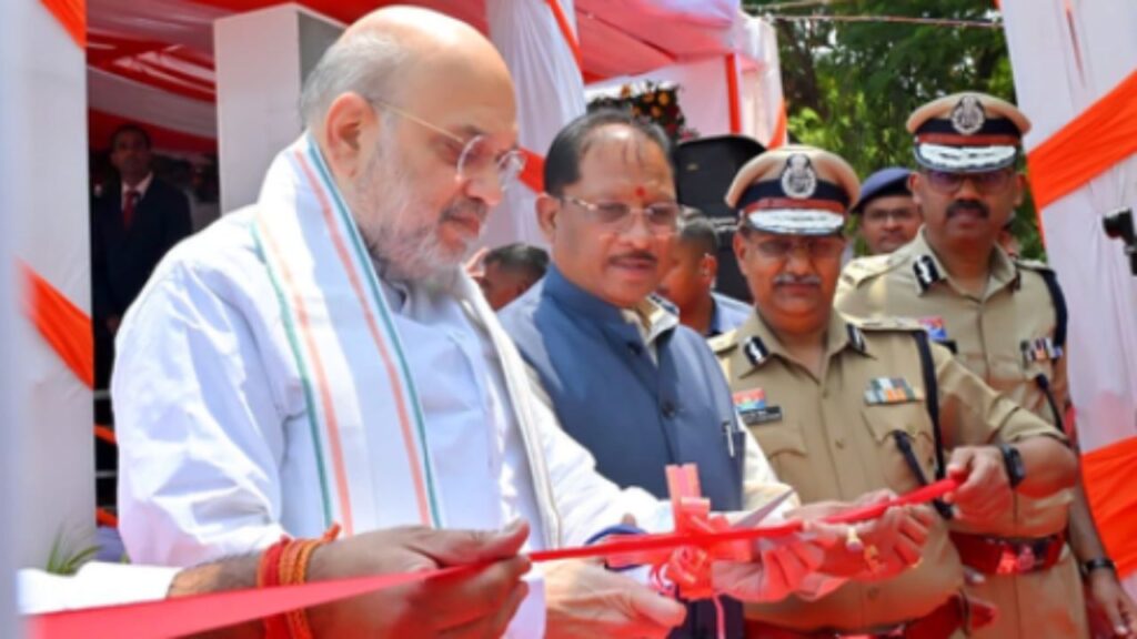 Chhattisgarh News| Amit Shah|Bastar Development| Bastar Service Center | Chhattisgarh News: Tribal people will get 15 percent reservation in jobs: Amit Shah. News Track in Hindi