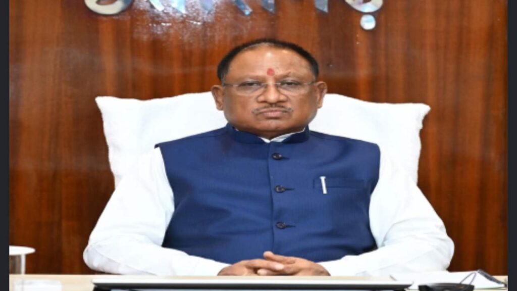 Chhattisgarh News| Latest Hindi News | UP Breaking News in Hindi Newstrack | CM Vishnu Deo Sai: CM Sai returned from Delhi tour, discussed with Amit Shah on free Bastar and development plans. News Track in Hindi