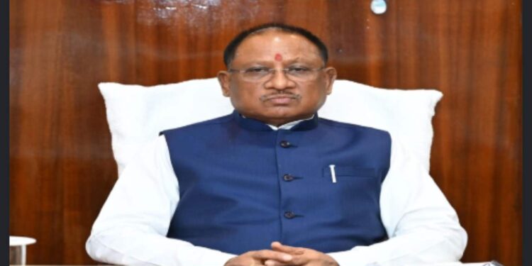 Chhattisgarh News| Latest Hindi News | UP Breaking News in Hindi Newstrack | CM Vishnu Deo Sai: CM Sai returned from Delhi tour, discussed with Amit Shah on free Bastar and development plans. News Track in Hindi