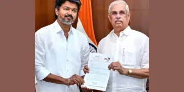 Clouds of danger over Vijay government! Congress sent MLAs to Bengaluru, tomorrow's VCK meeting may change the equation