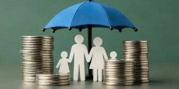 Companies should make their policies keeping increasing the reach of insurance at the center: Senior officials