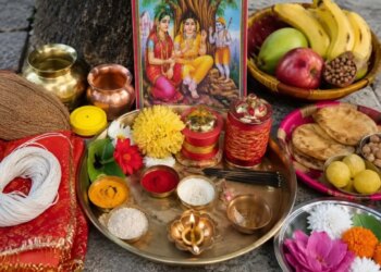 Complete material of Vat Savitri fast, fast story and easy worship method