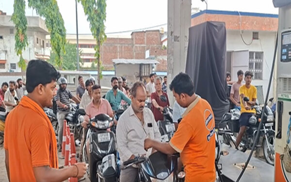 Consumers disappointed after increase in prices of petrol and diesel, said - impact on pocket