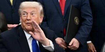 Controversy increased due to Trump's statement: Political storm erupted over calling Venezuela the '51st state', interim President gave strong reaction