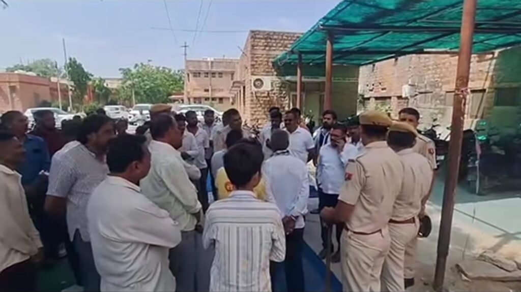 Controversy increased over Balotra road accident: Family members accused police of chasing the car, protested outside Jodhpur hospital and demanded investigation.