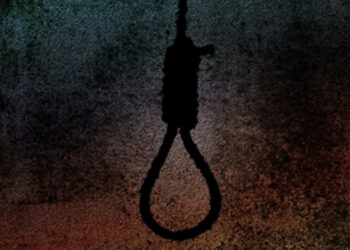 Dead body of youth found hanging in Palamu, Jharkhand, police engaged in investigation.