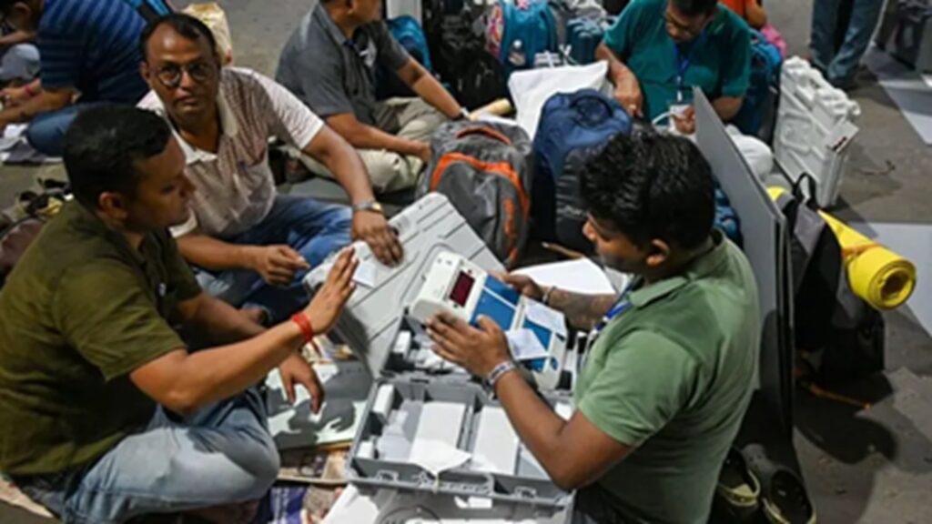 Decision of 'Maha Sangram' in five states: Counting of votes begins, dominance of postal ballots, BJP ahead in Assam in initial trends.