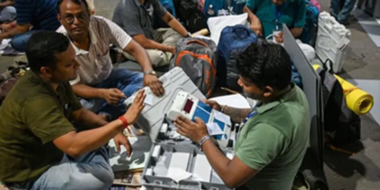 Decision of 'Maha Sangram' in five states: Counting of votes begins, dominance of postal ballots, BJP ahead in Assam in initial trends.
