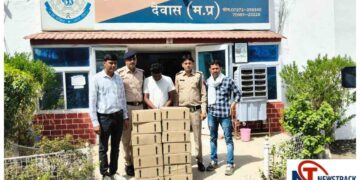 Dewas Police Seize 14 Boxes of Illegal Liquor and Car, One Accused Arrested. Madhya Pradesh News: Major action against illegal liquor in Dewas, 14 boxes of liquor and car seized, accused arrested. News Track in Hindi