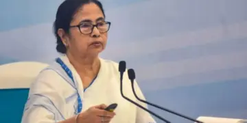 'Dismiss me, I will not resign...' Mamta Banerjee's insistence increased the conflict, told the MLAs - 'Wear black clothes...'