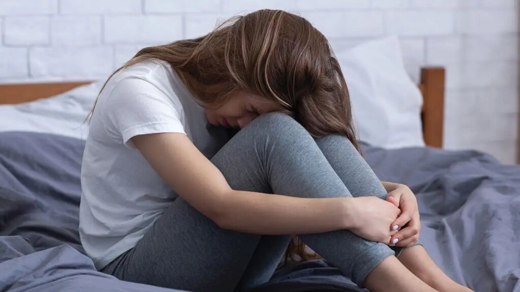 Do you also feel emptiness inside? Understand what Dopamine Burnout is and how it affects the brain.