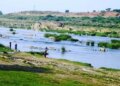 Does “gold really flow” in this mysterious river of India? People become rich by sifting sand, know the whole truth
