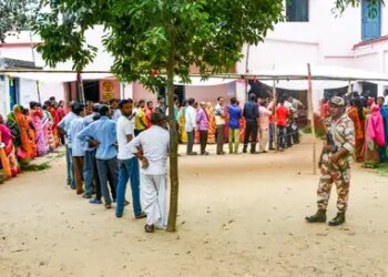 ईसीआई ने बंगाल के फलता निर्वाचन क्षेत्र में