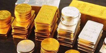 Gold Price Today: Gold at record high, price crossed ₹ 1.59 lakh, big fall in silver, know today's latest price