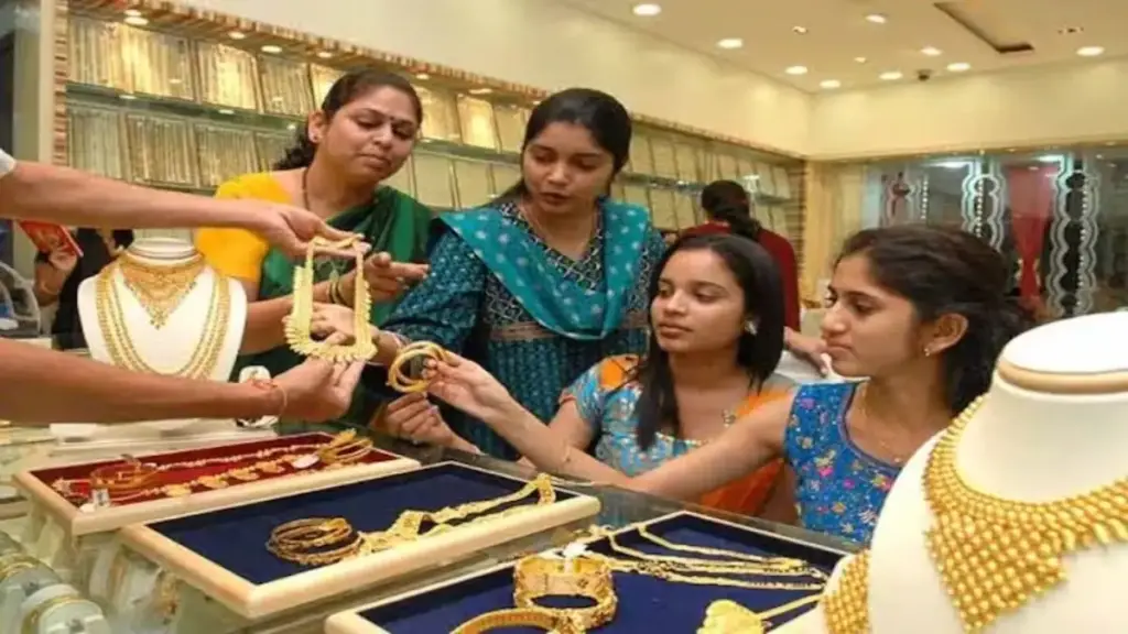 Gold-Silver Price Update: Big fall in silver price to ₹2.65 lakh kg! Gold also became cheaper by ₹ 1116, know the latest price