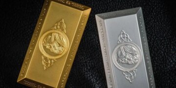 Gold Silver Rate Today: Fall in gold and silver prices, check here immediately the new rate of 24K, 22K and 18K gold.