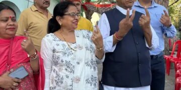 Himachal civic elections: CM Sukhu said - 'This is an opportunity to shape the future of the city', Rajeev Bindal cast his vote in Nahan.
