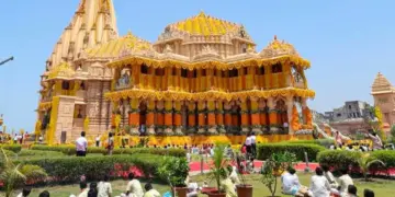 Historic moment in Somnath temple: Grand Kumbhabhishek of 155 feet Shikhar Kalash, Prime Minister Narendra Modi performed the ritual