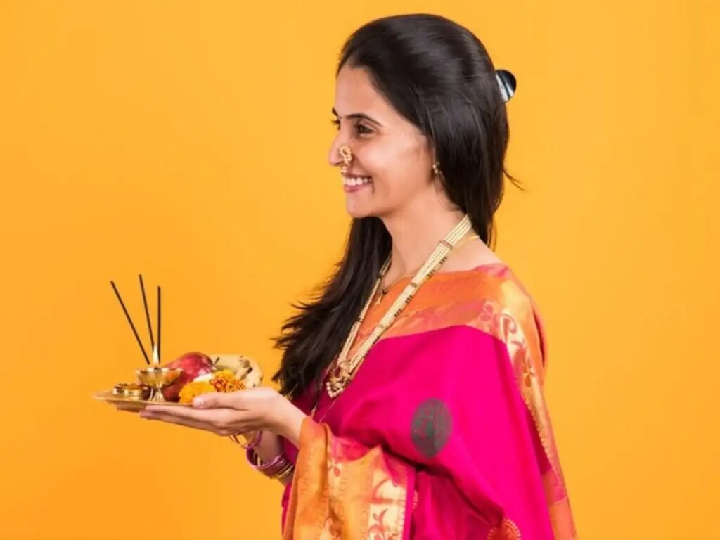 Home remedies for relief from eye defects and negative energy: Know the beliefs and suggestions regarding traditional tricks