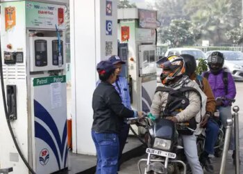 Increase in fuel prices will boost investment in renewable energy and energy conservation: Experts