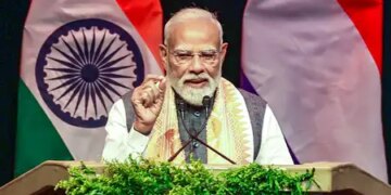 India is a land of opportunities, driven by both technology and humanity: PM Modi