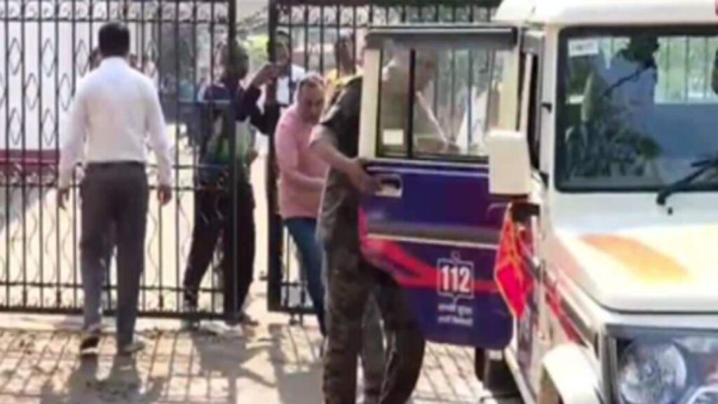Jharkhand News| Latest Hindi News | UP Breaking News in Hindi Newstrack | Jharkhand News: Jharkhand treasury scam: ED starts investigation in fake withdrawal of crores. News Track in Hindi