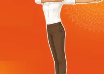 Katichkrasana is effective in removing problems from breathing to digestion, practice is also easy