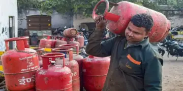 LPG Price Today: Will the prices of gas cylinders change on May 7, 2026? Know the latest price of domestic and commercial cylinders
