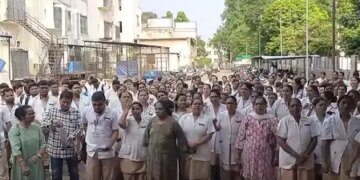 Maharashtra: Nurses protest against transfer order, demand to reconsider the decision
