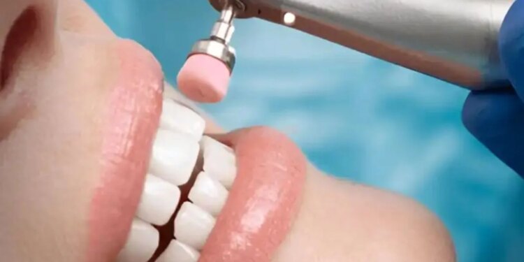 Make a career in Dental Hygienist: Great opportunity amidst increasing demand