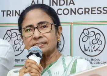 Mamata Banerjee congratulated TVK chief Vijay on becoming CM of Tamil Nadu