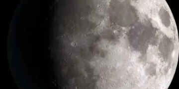 Moon is full of more craters than Earth, know why the marks of craters do not disappear