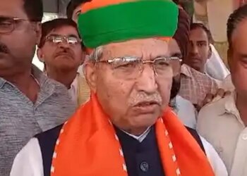 एनडीए के नेताओं ने जनता से पेट्रोल-डीजल कम इस्तेमाल करने का किया आग्रह