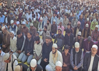 Namaz offered in mosques on Bakrid in Jammu and Kashmir